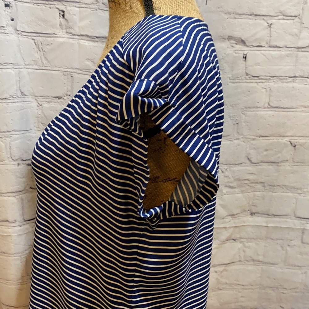 Express Silk Top - Picture 3 of 4
